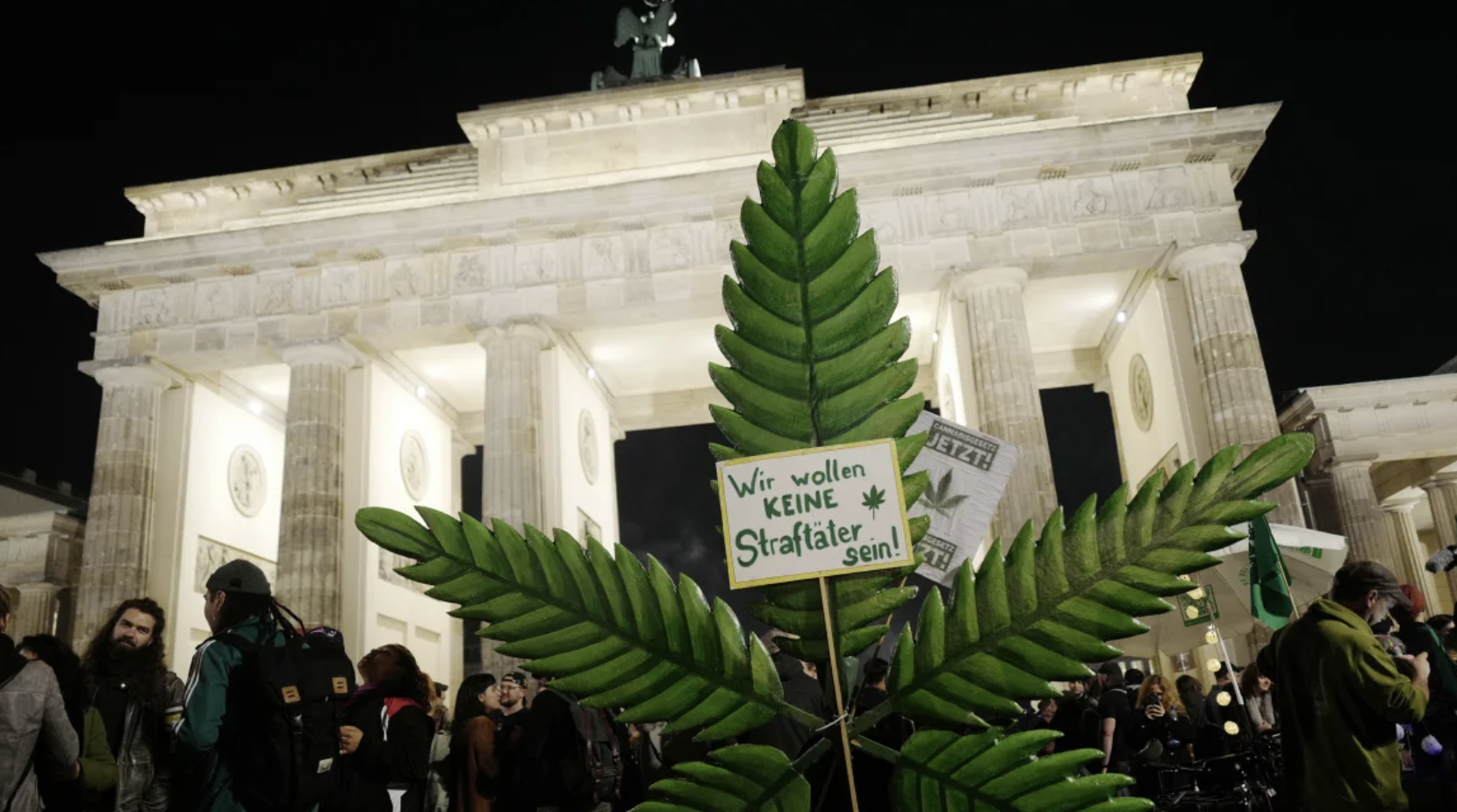 Episode 63 : Legalization of Cannabis